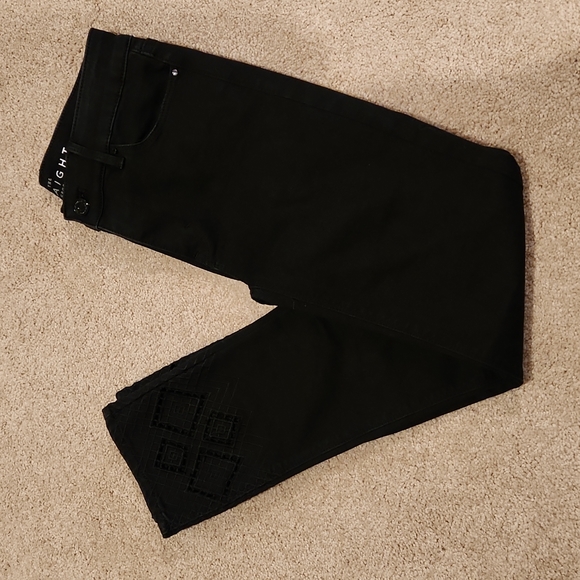 White House Black Market Cropped Black Jeans With Hemline  Embellishment - Picture 2 of 9